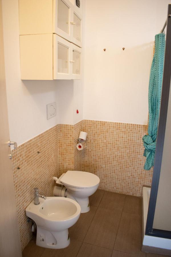 Abbey Hostel Генуя Екстер'єр фото