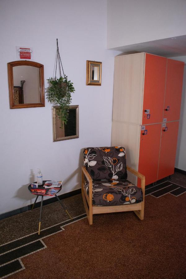 Abbey Hostel Генуя Екстер'єр фото
