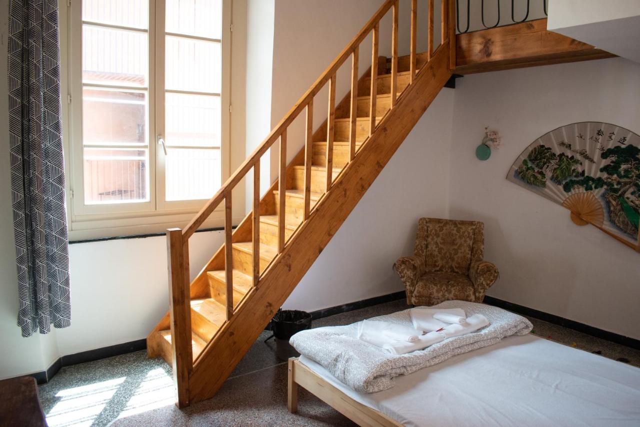 Abbey Hostel Генуя Екстер'єр фото